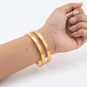 thumb Minimalist Flat Cuff Set