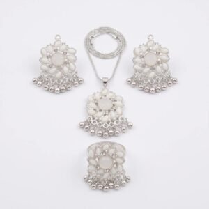 White Stone Filigree Jewelry Set