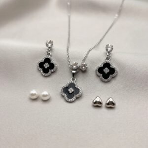 Limited Edition Black Clover Jewelry Set