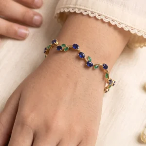 Home Page bracelet worn by kid girl 2k 20260914213326